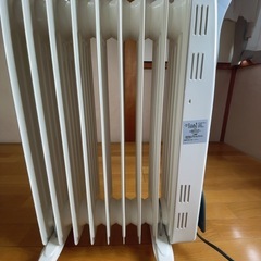 美品 ¥10,000➡️¥3800 大栄  トレーディング8枚スーパーオイルヒーター DT-OH1211の画像