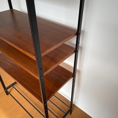 【お譲り先決定済】収納ラック　本棚　シェルフ　anthemの画像