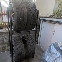 訳ありスタッドレスタイヤ195/65R15 ラックカバー付