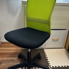 オフィスチェアの画像