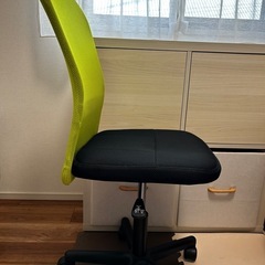 オフィスチェアの画像