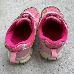 キッズ光るスニーカーの画像