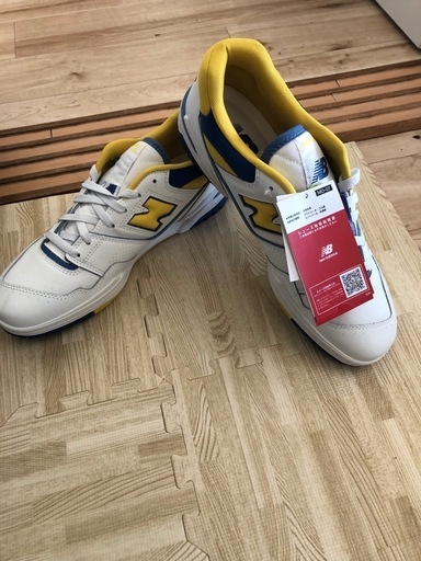 ニューバランス550