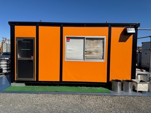 中古事務所/増築取り外し/プレハブ●エアコンリモコン付き
 ⚫︎ ドア鍵あり