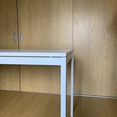【受け渡し先決定
】ikeaイケア　MELLTORPメルトルプテーブルの画像
