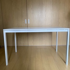 【受け渡し先決定
】ikeaイケア　MELLTORPメルトルプテーブルの画像