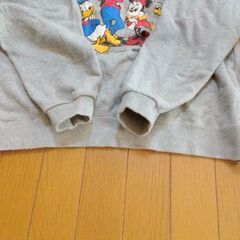 ディズニーランドファミリー　トレーナー　スエット　男女兼用　サイズ表示無し　グレー　日本製ヴィンテージの画像