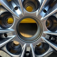 極美品エクリプス プリウスαジェイドレヴォーグストリーム7J 5H114.3215/50R17スタッドレス の画像