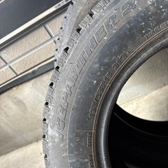BSバリ山スタッドレス195/65R15の画像