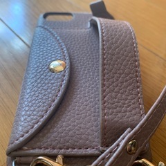 ストラップケース〜iPhone8用　の画像