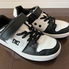 DC キッズおしゃれシューズ　靴　20cm