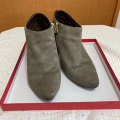 ブーティ　24センチ　