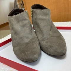 ブーティ　24センチ　の画像