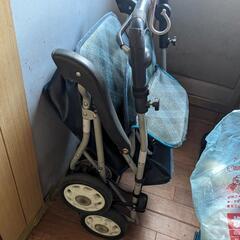 シルバーカーの画像