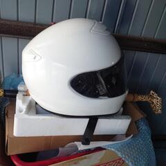 ヘルメットの画像