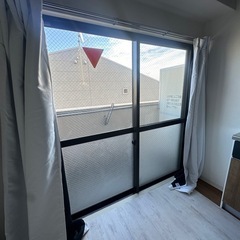 3か月使用✨✨遮光1級カーテン白の画像