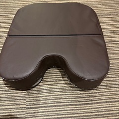 胸当て枕【マッサージベッドなどに】