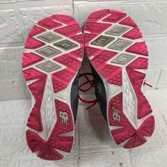 ニューバランス W790 GP2 23cm New Balance スニーカー US6 グレイ×ピンク 現状品 札幌市 白石区 東札幌の画像