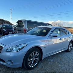 ニッサン✨フーガ✨VIPパッケージ✨ハイブリッド美車✨85万円コミコミ❗️の画像