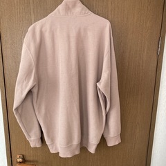 メンズセーターの画像