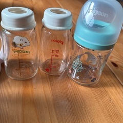 哺乳瓶の画像