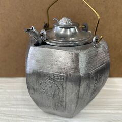 スズ？製品急須