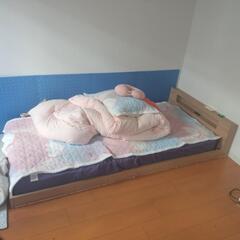ベッド
