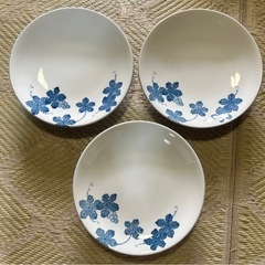 青い葉とブドウ模様の平皿 東峰 3枚セット