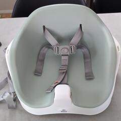 西松屋　高さ調整ブースターチェアの画像