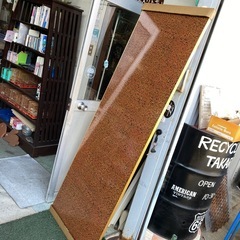 折足テーブルの画像