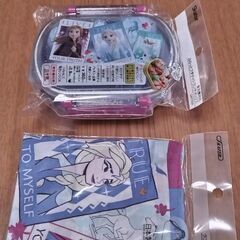アナ雪　ランチボックス＆巾着セット