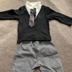 値下げ　90センチ洋服セットアップ、靴セット