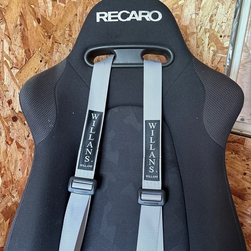 購入相手様決まりましたRECAROシート