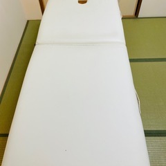 折りたたみベッドの画像