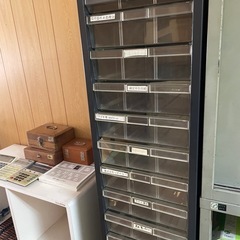 17段プラケース引き出し書類ボックス