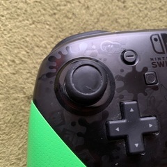 スプラトゥーン2 Switch用コントローラーの画像