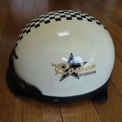 アメリカンポリスタイプのカッコイイ ヘルメットの画像