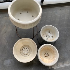 植木鉢の画像