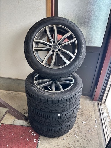 バリ山　BMW X3 MAK 18インチ ホイールスタッドレス4本セット ピレリ