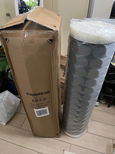 シングルマットレス新品未開封！ボンネコイル使用！\n