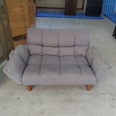 20250221001　家具　カウチソファー