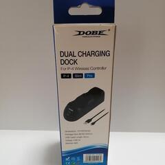 お値下げ PS4デュアルチャージング ドック（デュアルコントローラー充電器）の画像