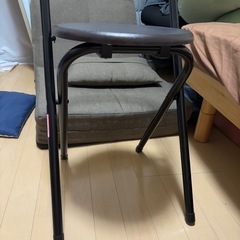 パイプ椅子