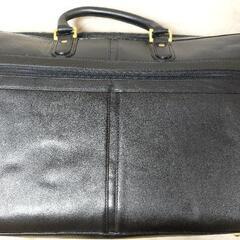 黒革ボストンバッグの画像