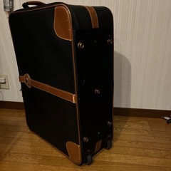 ランセルスーツケースの画像