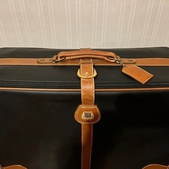 ランセルスーツケースの画像