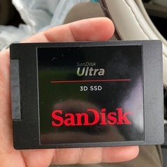 SAN　DISK SSD 500GB　PCパーツ