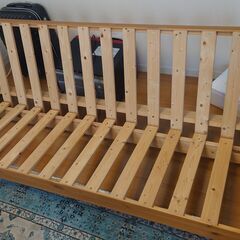 [引き取りのみ] セミダブル ソファーベッド 骨組みのみ 北欧デザイン