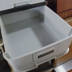 閉店セール中につき、通常特価2,398円より30％引の1,678円!　【27】5段プラスチックチェスト　引き出し　タンス　衣装収納　プラチェスト　黒　ブラックの画像
