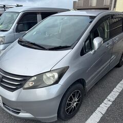 【売却済み】宮古島 ホンダ フリード 8人乗り　シルバー